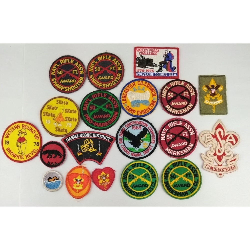Vintage Patch Lot Of 19 Mix BSA Boy Scouts US Military Insignia Awards Badges